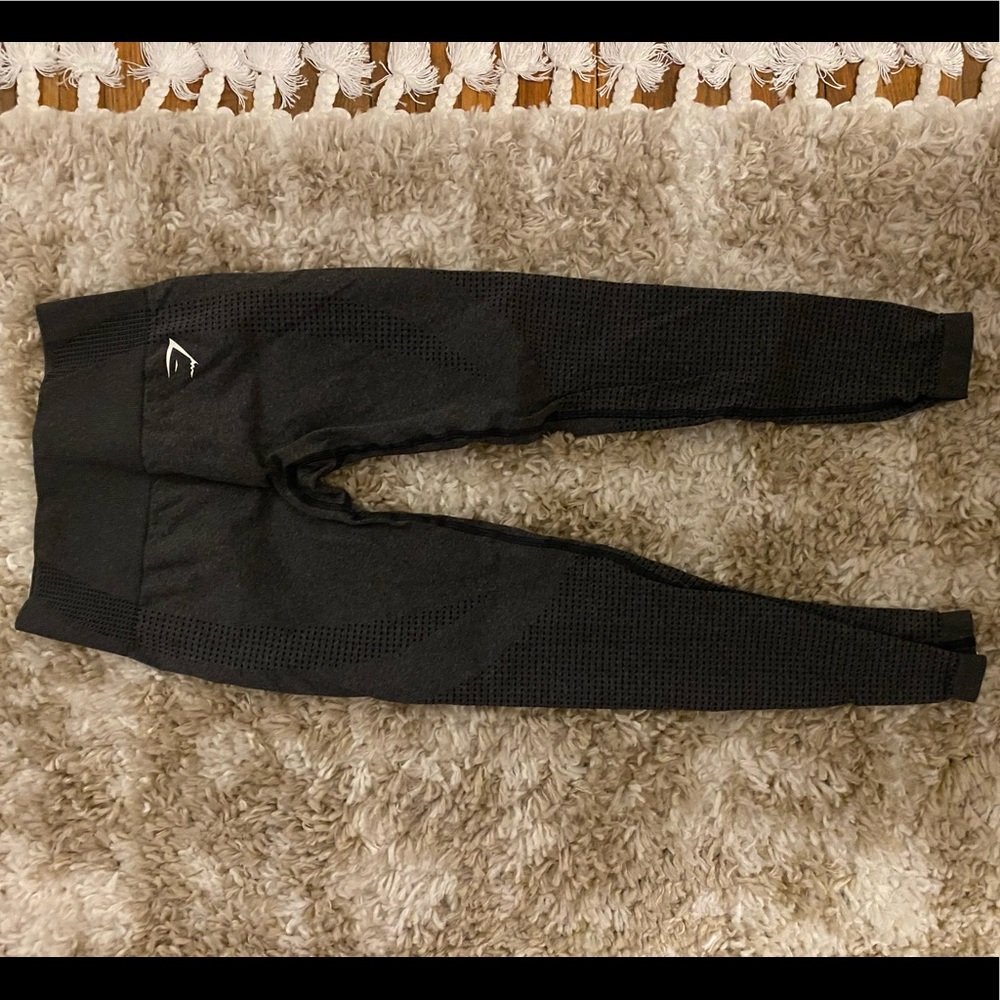 Dark grey gymshark leggings